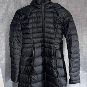 Womens lululemon down jacket